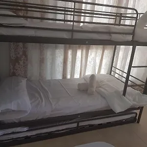 Residencia Universitaria Alboran 2*, Málaga España